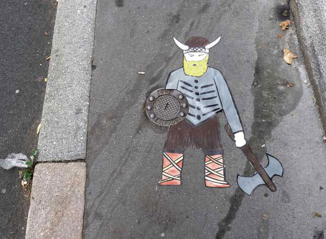 labananequiparle-street-art-rue-viking